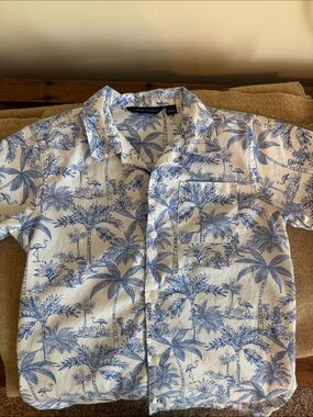 Janie and Jack Blue and White Short-Sleeve Tropical Button-Down Shirt size 8